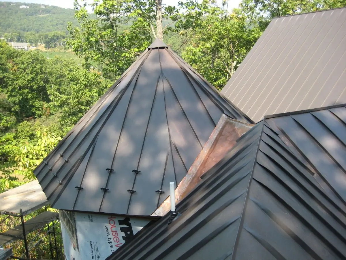 Professional Roof Tarp Installation by Craftsman Roofing in Strathmore